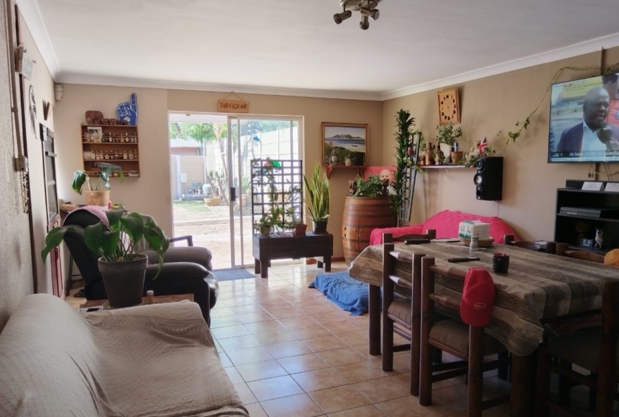 4 Bedroom Property for Sale in Bothasig Western Cape
